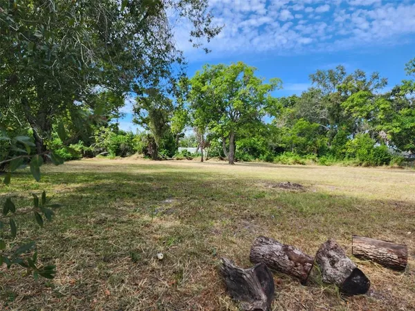 $299,000 | 1108 19th Street West, Bradenton, FL 34205