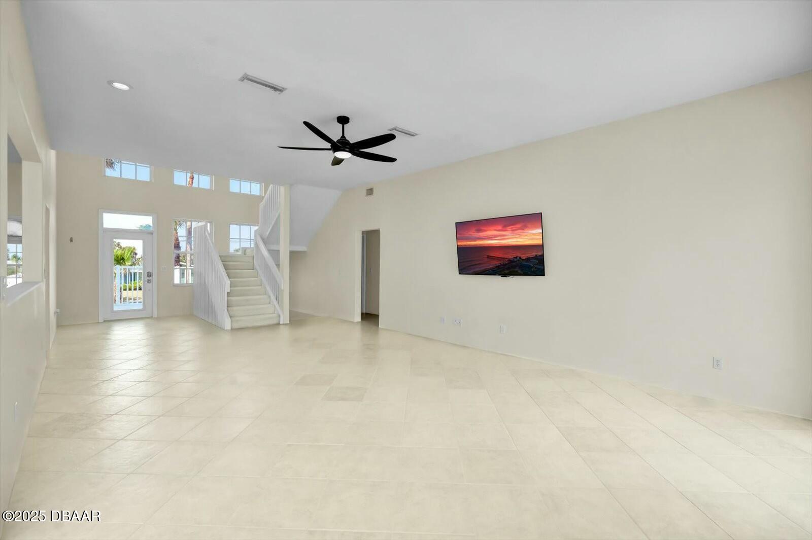 4363 South Atlantic Avenue Ponce Inlet, FL 32127 - Photo 8 of 46 a view of a livingroom with a flat screen tv