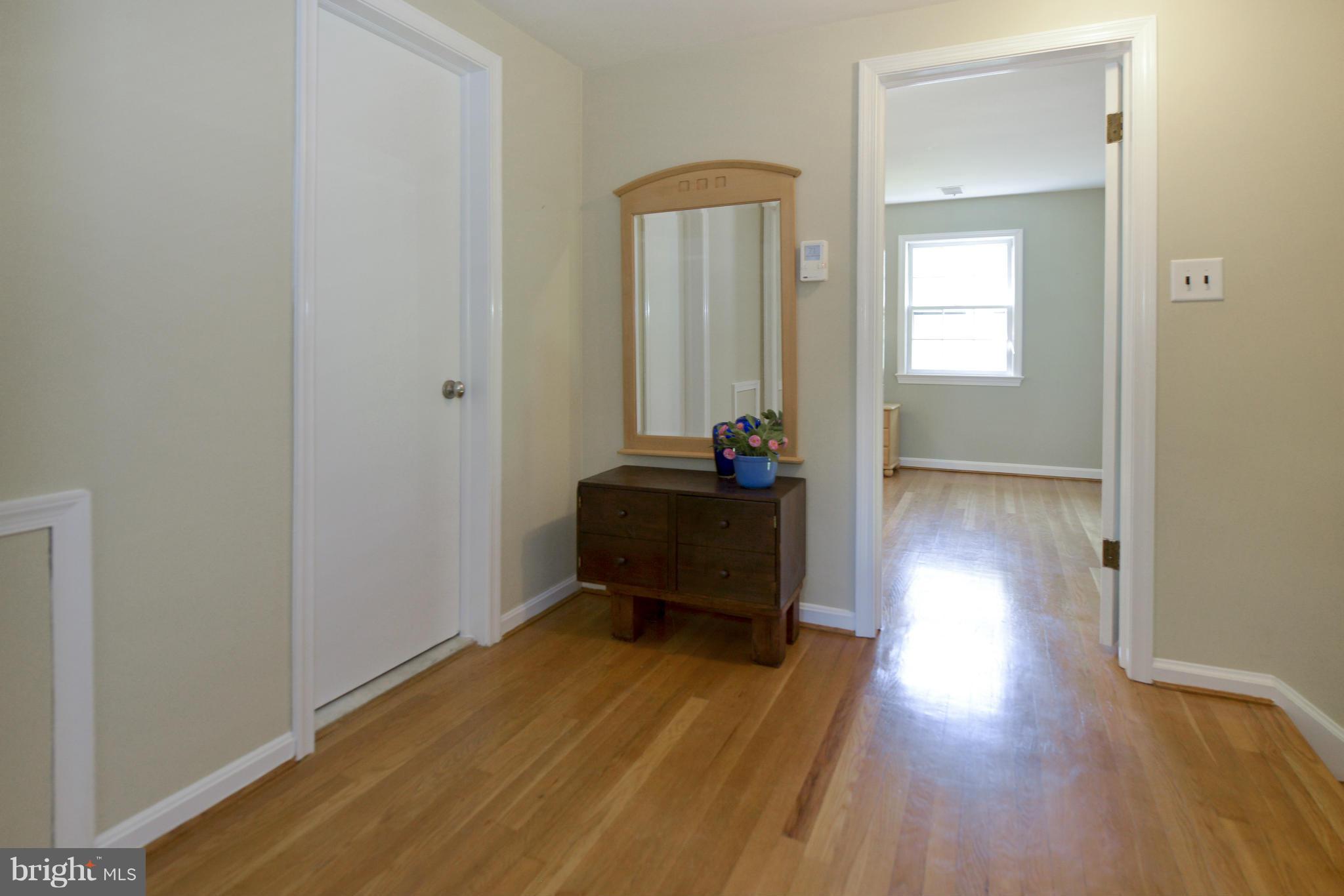 9228 Whitney Street Silver Spring, MD 20901 - Photo 13 of 30 Interior (General)