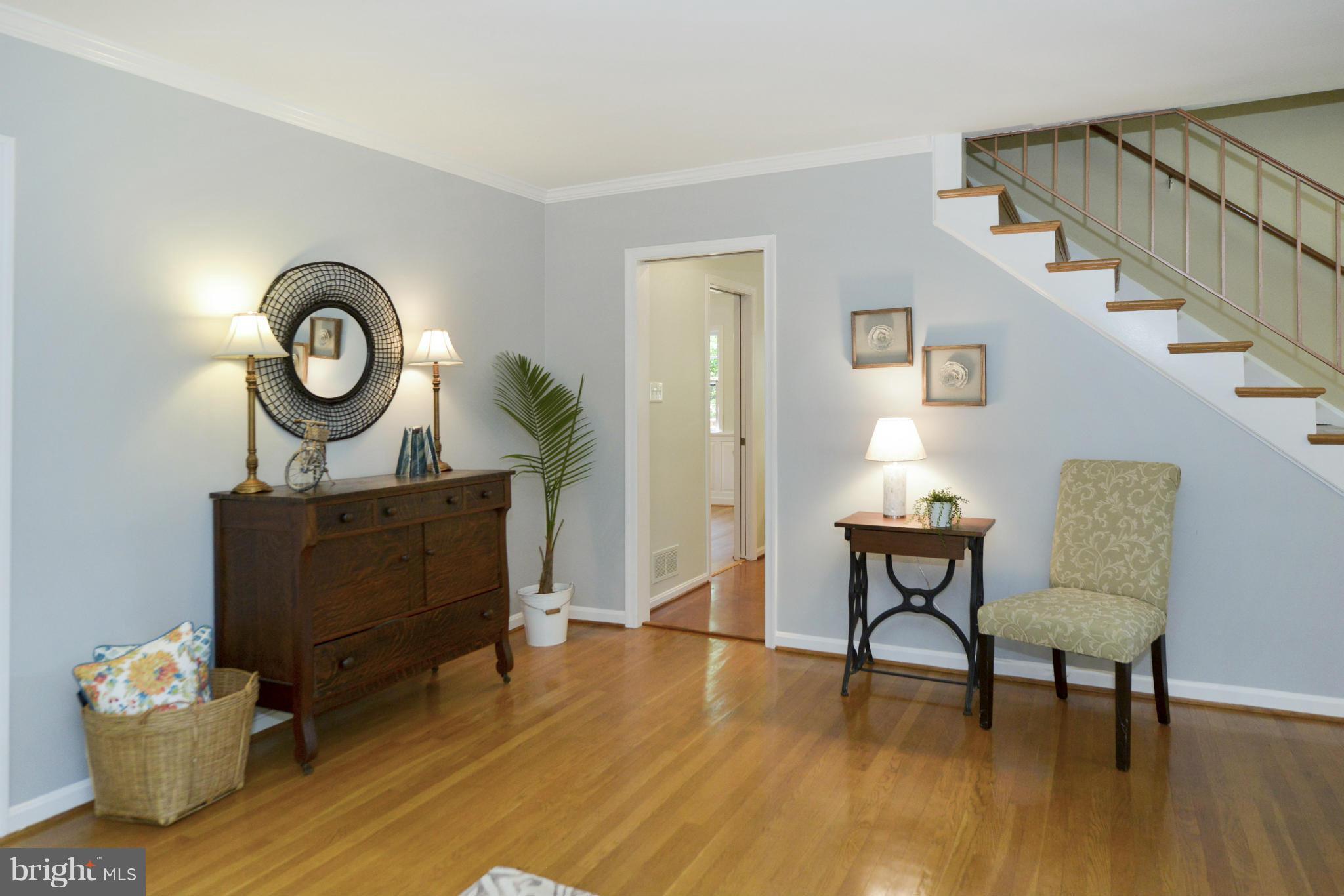 9228 Whitney Street Silver Spring, MD 20901 - Photo 2 of 30 Interior (General)