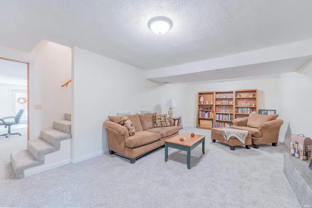 $349,900 | 7467 Windfree Lane, Bloomington, IN 47401