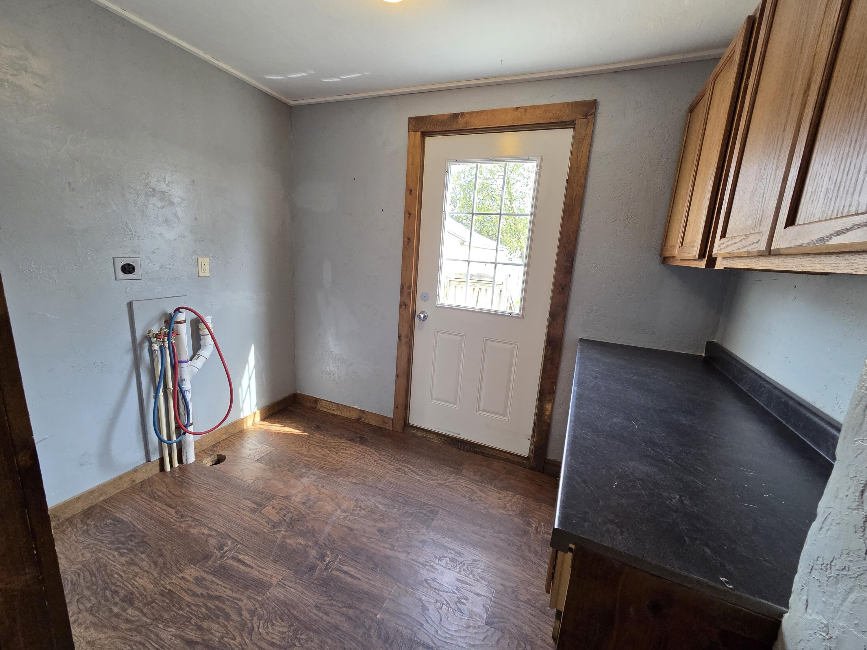 1005 19th Street Two Rivers, WI 54241 - Photo 18 of 30 20260504_160449
