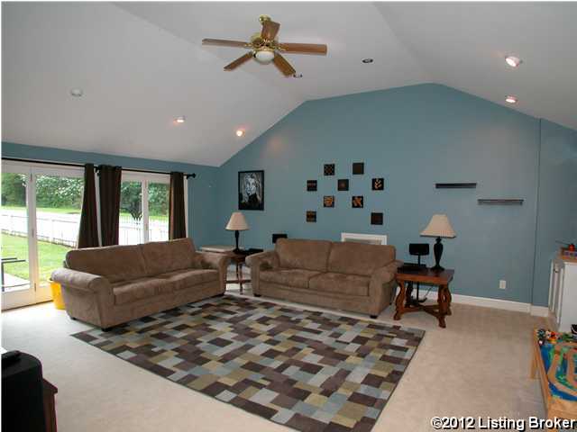 1305 Glenbrook Road Anchorage, KY 40223 - Photo 8 of 20 Additional Photo