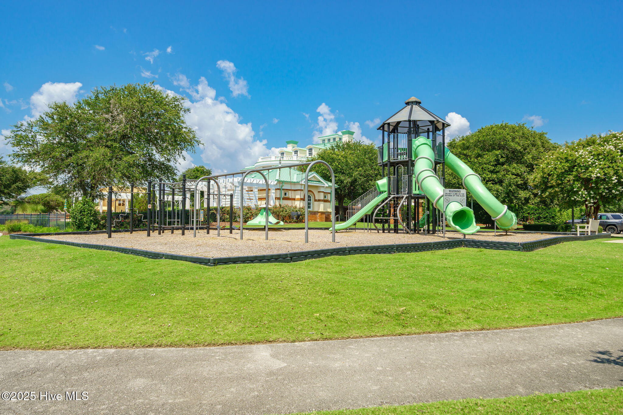 242 Colleton Square Newport, NC 28570 - Photo 26 of 27 Cannonsgate playground
