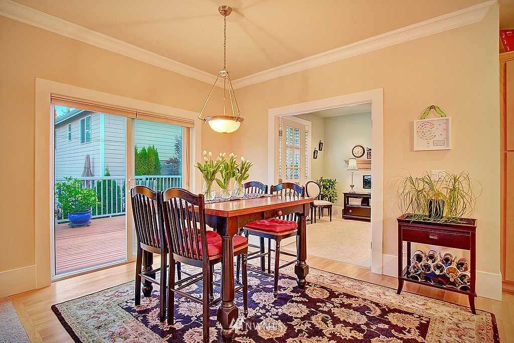 3725 Northeast 19th Street Renton, WA 98056 - Photo 12 of 25