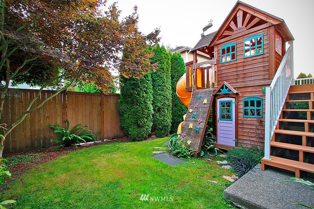 3725 Northeast 19th Street Renton, WA 98056 - Photo 25 of 25