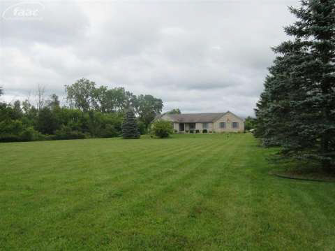 7216 North Webster Road Mount Morris, MI 48458 - Photo 21 of 21 20418167-20.JPG