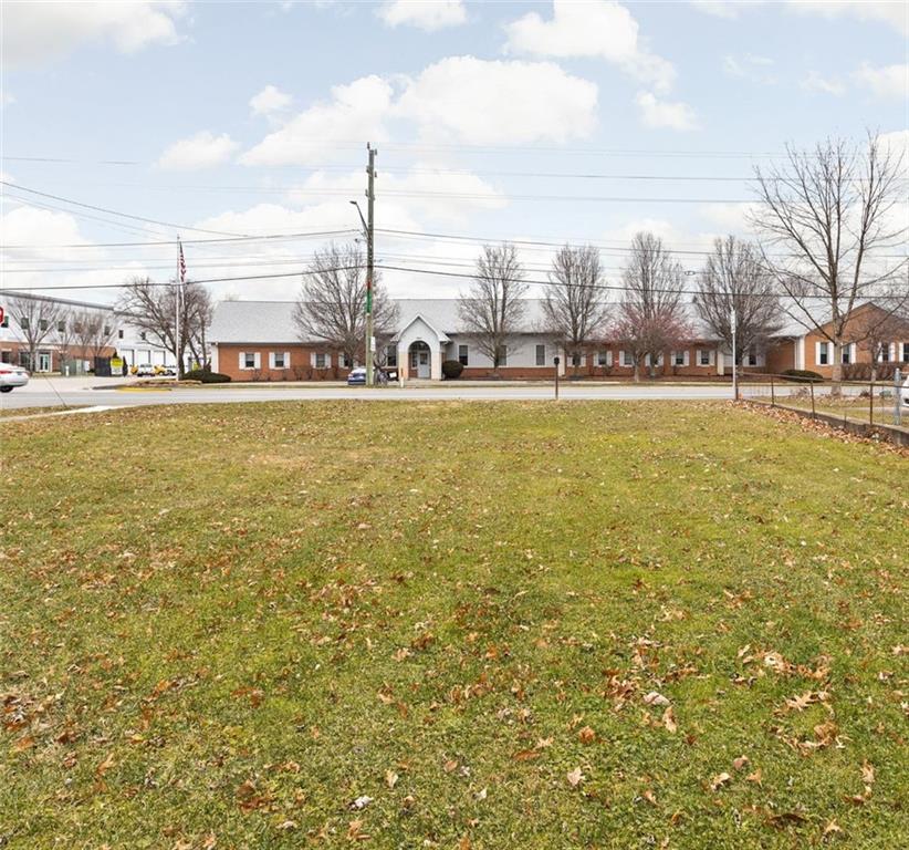 8845 Crawfordsville Road Indianapolis, IN 46234 - Photo 22 of 23 Gallery Image 22