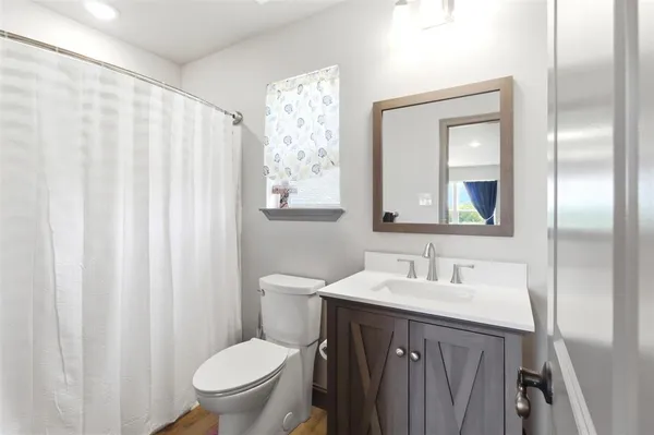 $640,000 | 4299 County Road 1098, Celeste, TX 75423