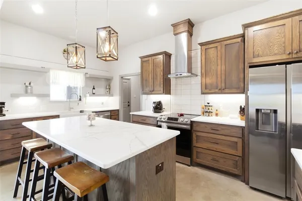 $640,000 | 4299 County Road 1098, Celeste, TX 75423