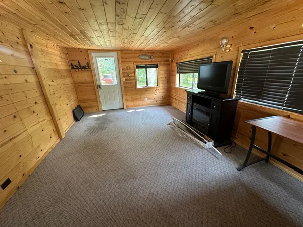 $169,900 | 1473 Highway 172, Baudette, MN 56623