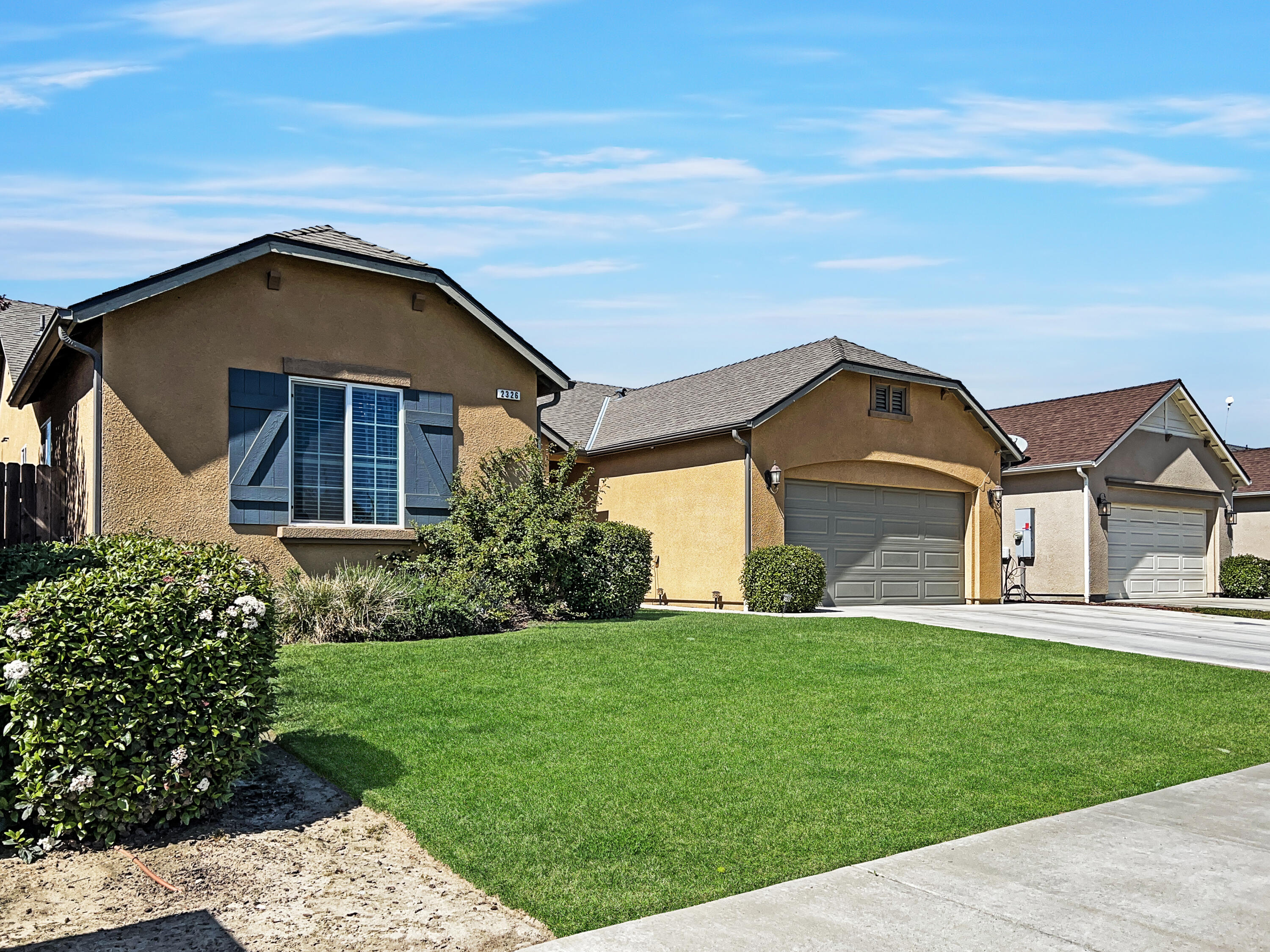 2326 Ranier Way Hanford, CA 93230 - Photo 1 of 26 Photo Mar 14, 12 28 58 PM