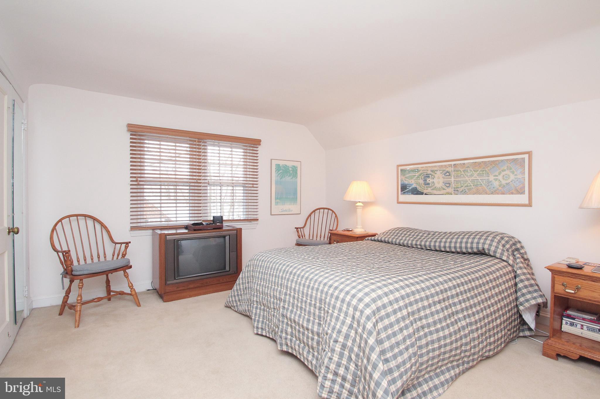 1529 Noble Road Jenkintown, PA 19046 - Photo 16 of 26 Bedroom 2nd floor #2