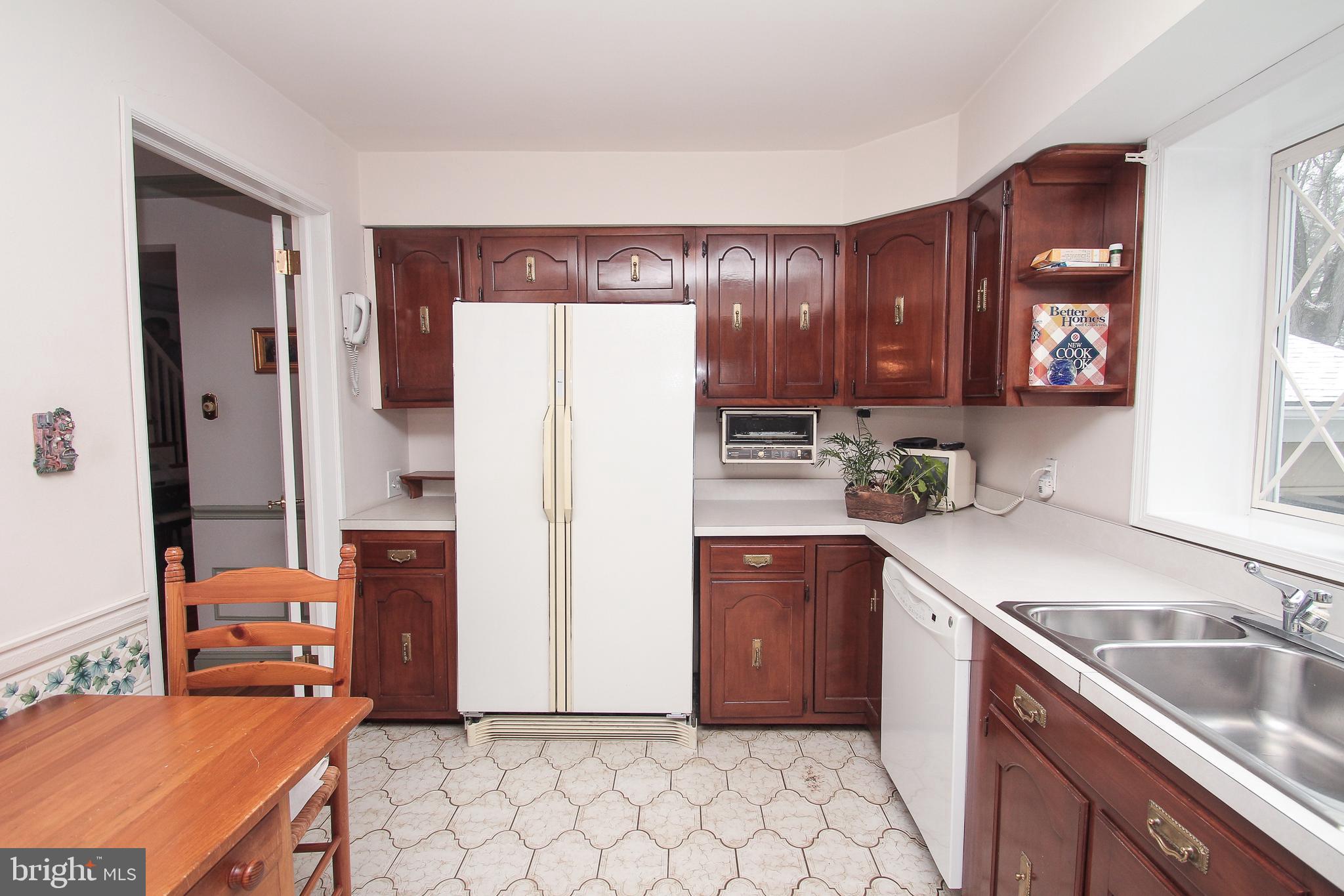 1529 Noble Road Jenkintown, PA 19046 - Photo 8 of 26 Gallery Image 8