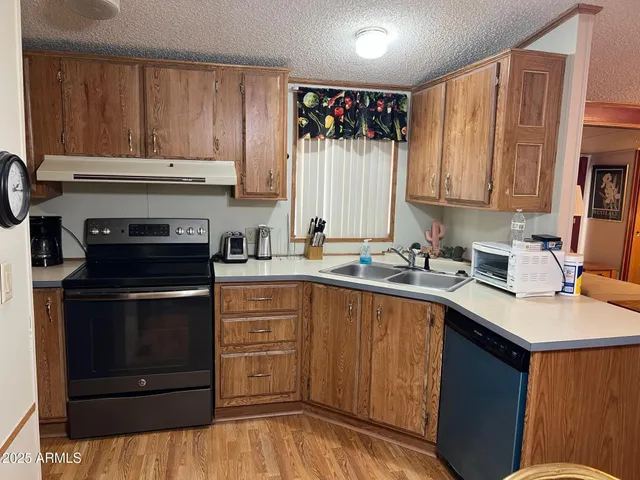 $5,000 | 11101 East University Drive, Unit 240, Apache Junction, AZ 85120