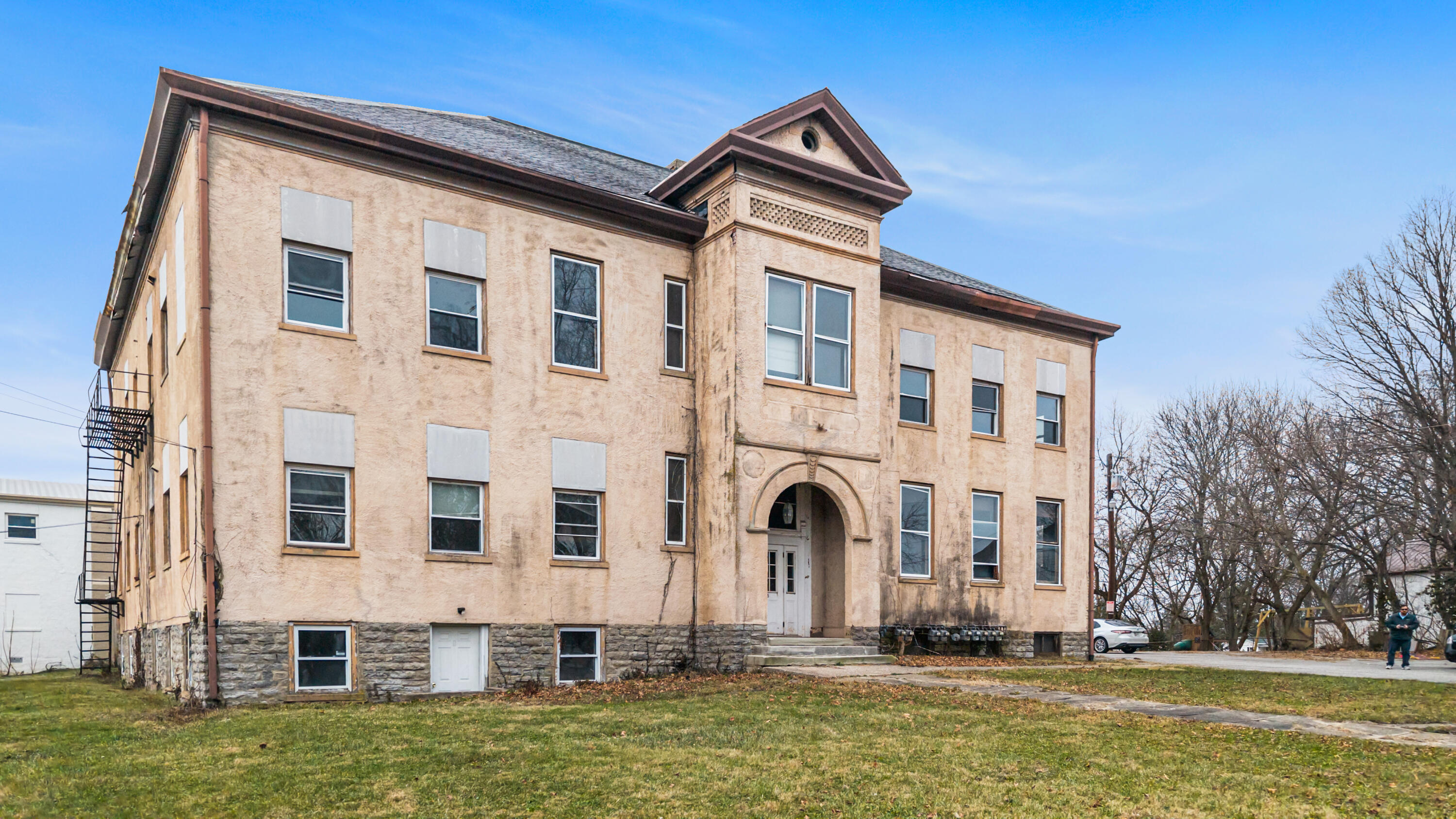 85 North Main Street Walton, KY 41094 - Photo 2 of 32