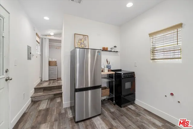$950,000 | 5159 Inglewood Boulevard, Culver City, CA 90230
