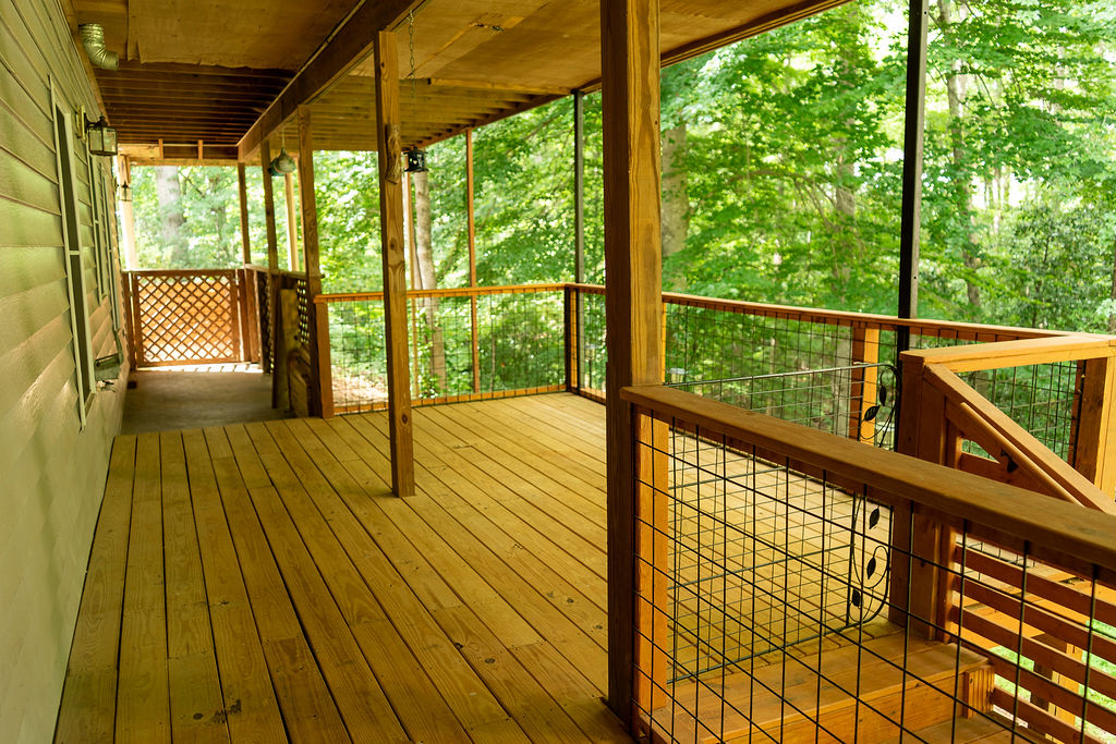 300 Playground Road Walhalla, SC 29691 - Photo 32 of 36