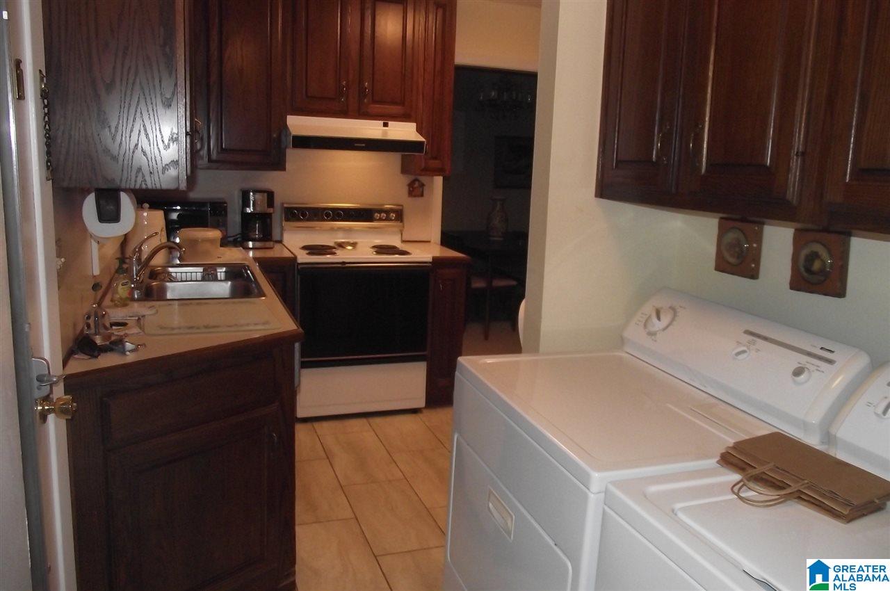 1013 Queensbury Road Birmingham, AL 35209 - Photo 11 of 22