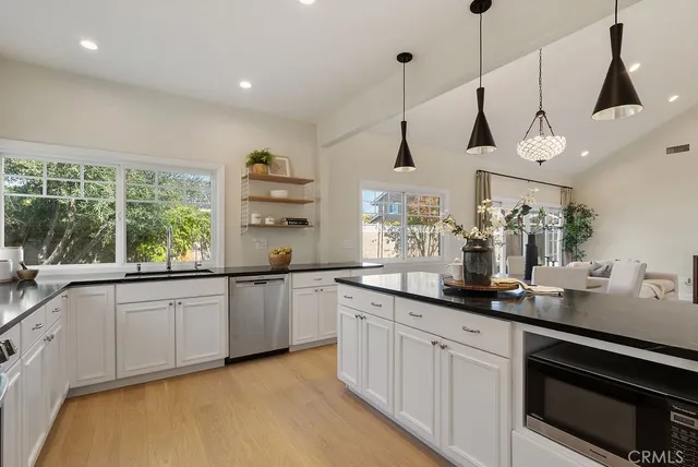 $1,299,000 | 301 Bagnall Avenue, Placentia, CA 92870