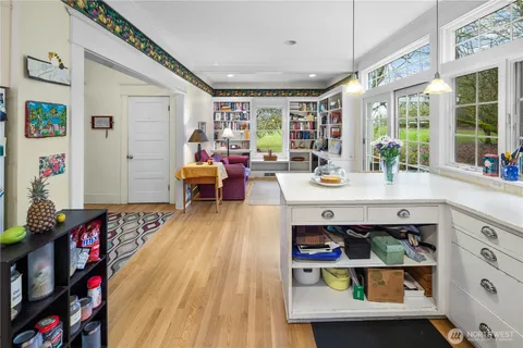 $1,288,000 | 4616 Meridian Avenue North, Seattle, WA 98103