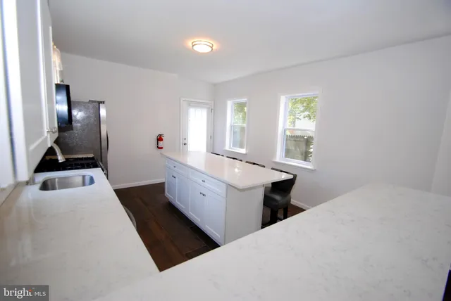 $3,375 | 217 Wood Street, Burlington, NJ 08016