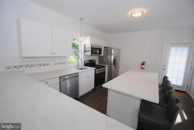 $3,375 | 217 Wood Street, Burlington, NJ 08016