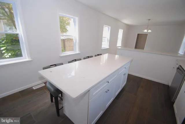 $3,375 | 217 Wood Street, Burlington, NJ 08016