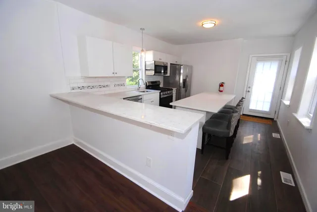 $3,375 | 217 Wood Street, Burlington, NJ 08016