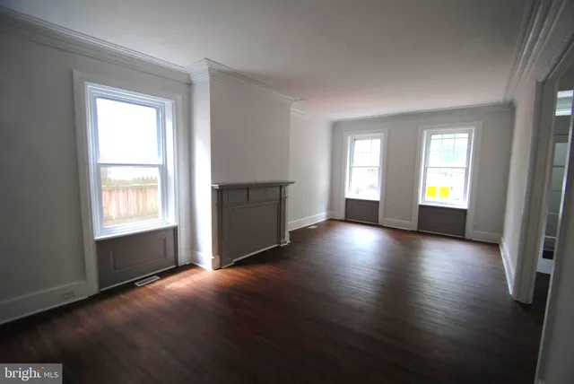 $3,375 | 217 Wood Street, Burlington, NJ 08016