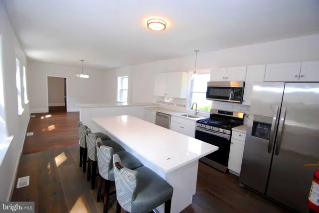 $3,375 | 217 Wood Street, Burlington, NJ 08016