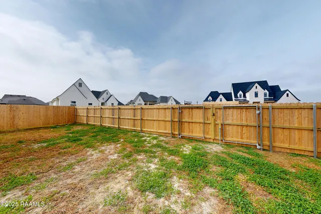 $477,330 | 102 Travellers Palm, Youngsville, LA 70592