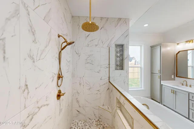 $477,330 | 102 Travellers Palm, Youngsville, LA 70592