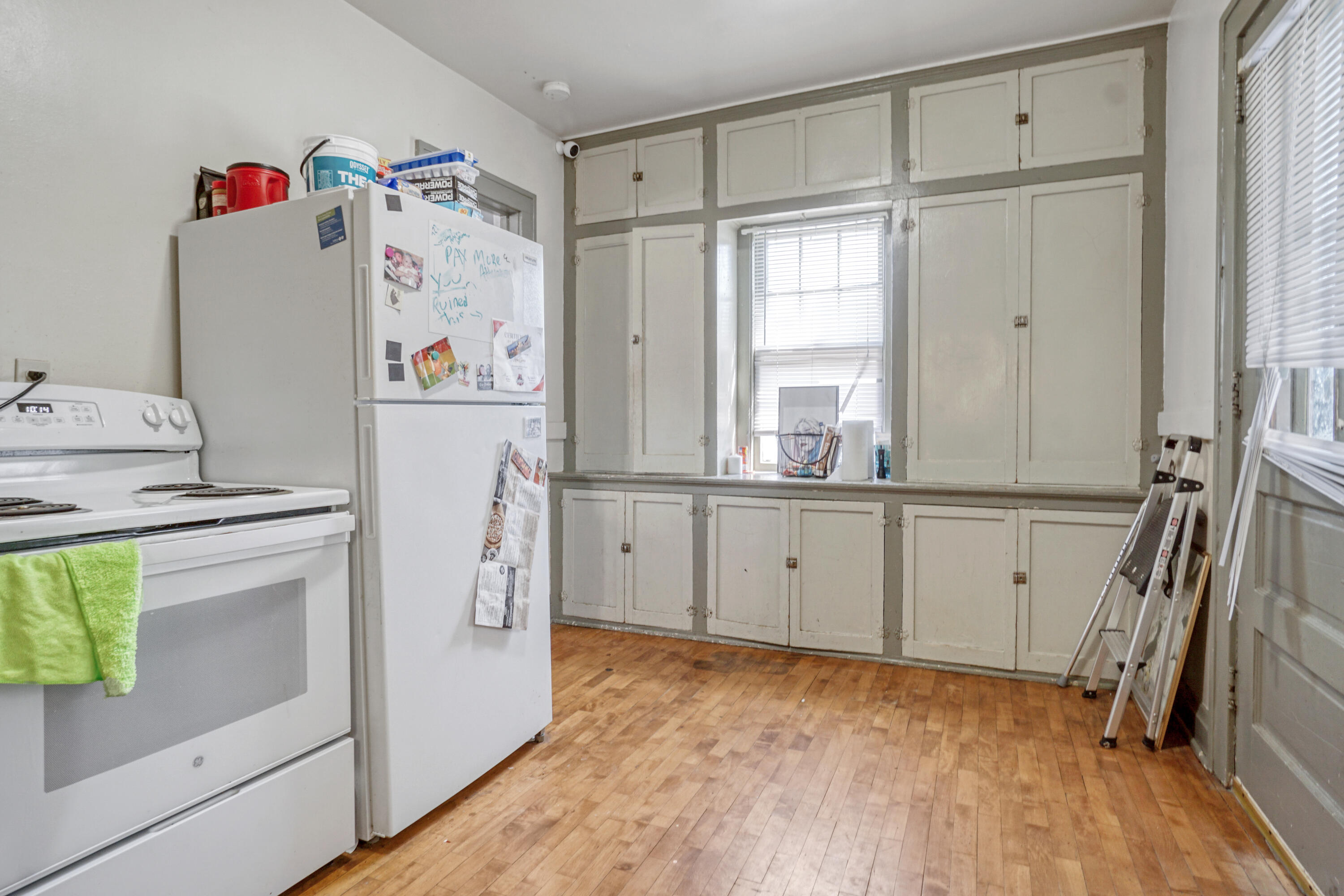 74 West Division Street Fond du Lac, WI 54935 - Photo 8 of 28 DSC03657_45