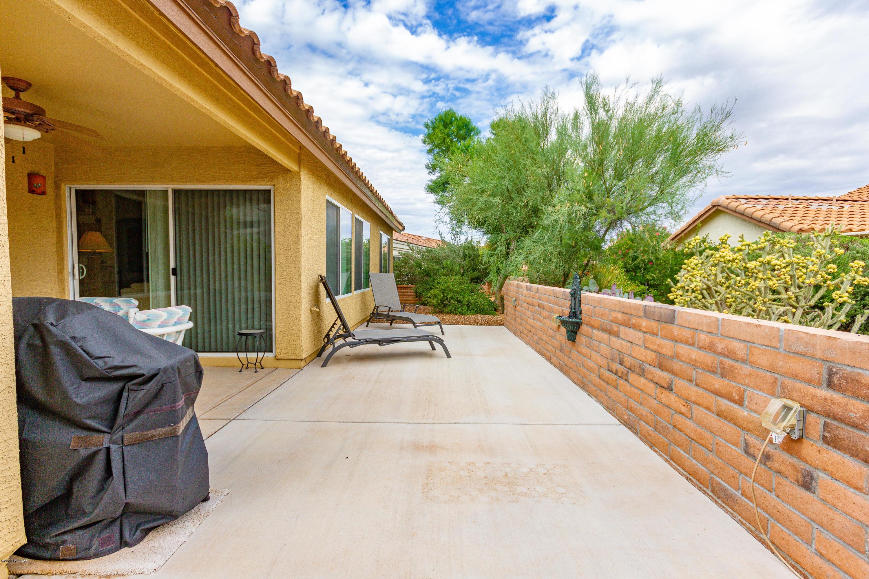 1436 North Bank Swallow Road Green Valley, AZ 85614 - Photo 37 of 44