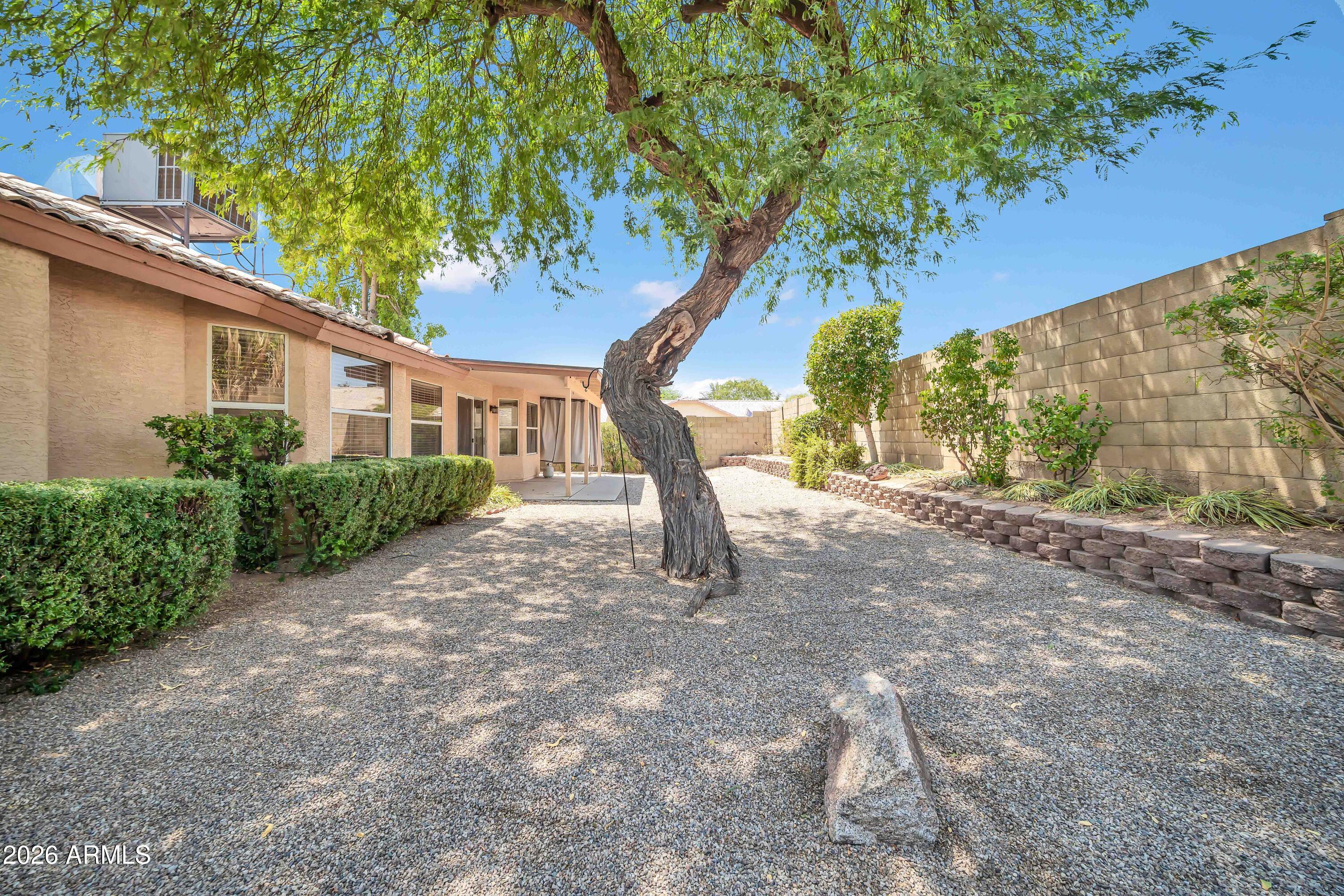 4502 East St John Road Phoenix, AZ 85032 - Photo 43 of 45 4502 E St John Rd-41