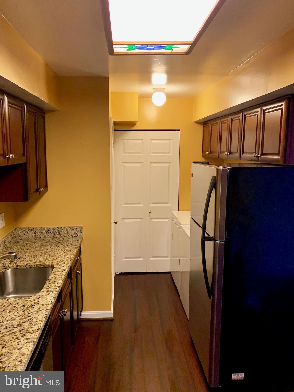 9025 North Laurel Road, Unit I Laurel, MD 20723 - Photo 14 of 38 Kitchen | Stainless Steel Appliances