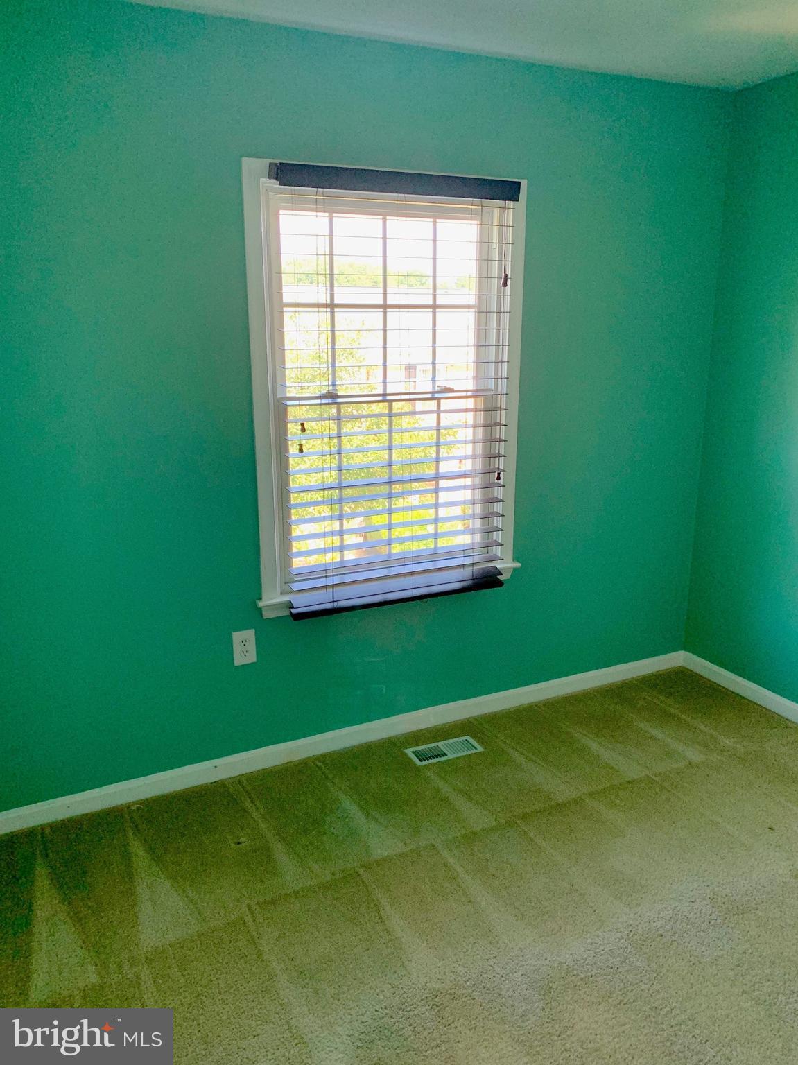 9025 North Laurel Road, Unit I Laurel, MD 20723 - Photo 23 of 38 Master Bedroom