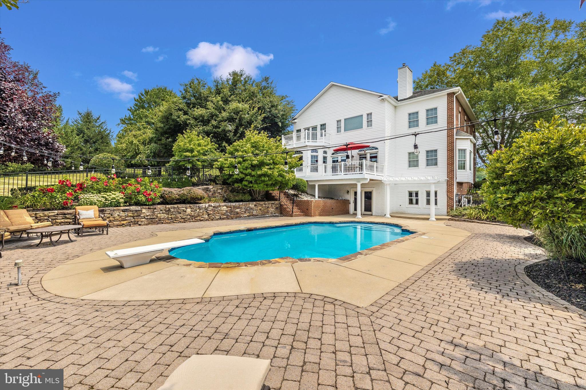 2069 Thurston Road Frederick, MD 21704 - Photo 3 of 73