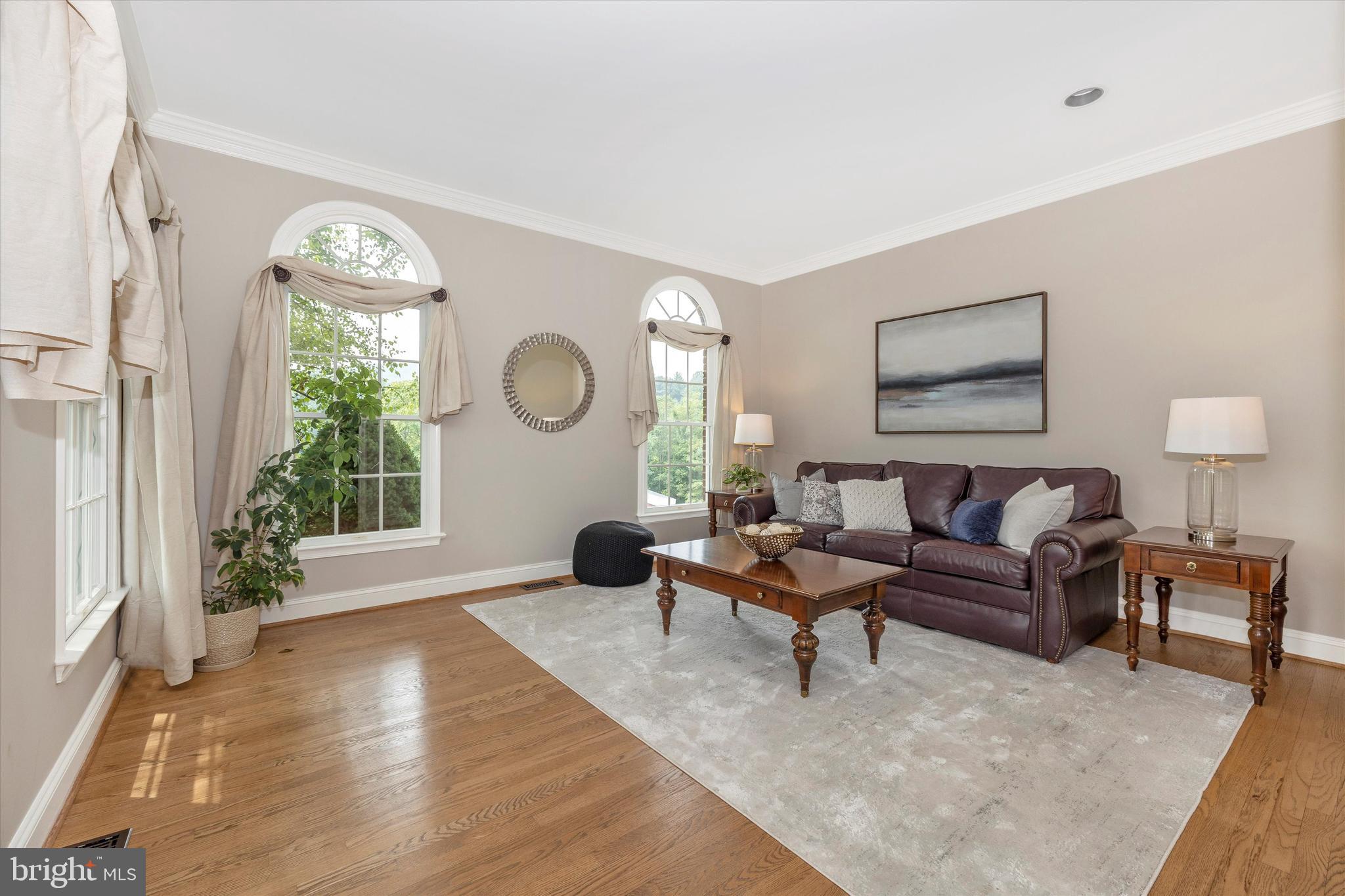 2069 Thurston Road Frederick, MD 21704 - Photo 8 of 73 Formal LR or Den/Library