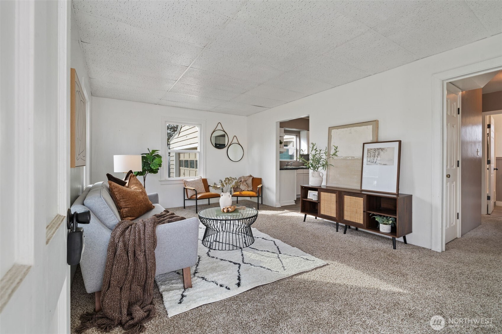 2403 34th Avenue Longview, WA 98632 - Photo 4 of 40 a living room with furniture and a fireplace