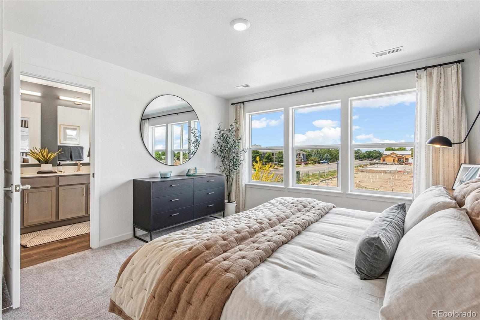 1365 South Chester Street, Unit A Denver, CO 80247 - Photo 6 of 12