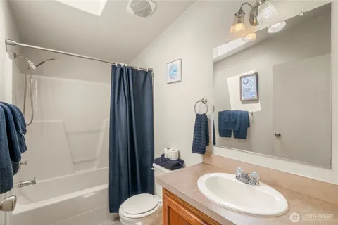 $475,000 | 22221 South Forest Loop Road, Granite Falls, WA 98252