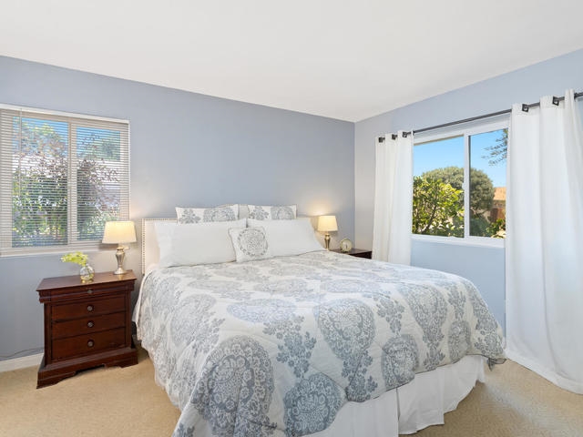 12731 Rios Road San Diego, CA 92128 - Photo 11 of 20