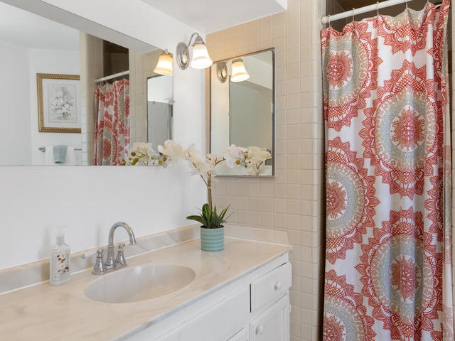 12731 Rios Road San Diego, CA 92128 - Photo 12 of 20