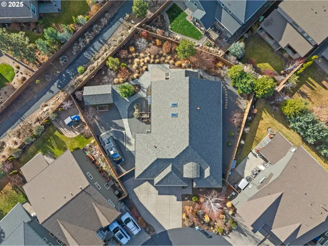 $925,000 | 61076 Manhae Loop, Bend, OR 97702