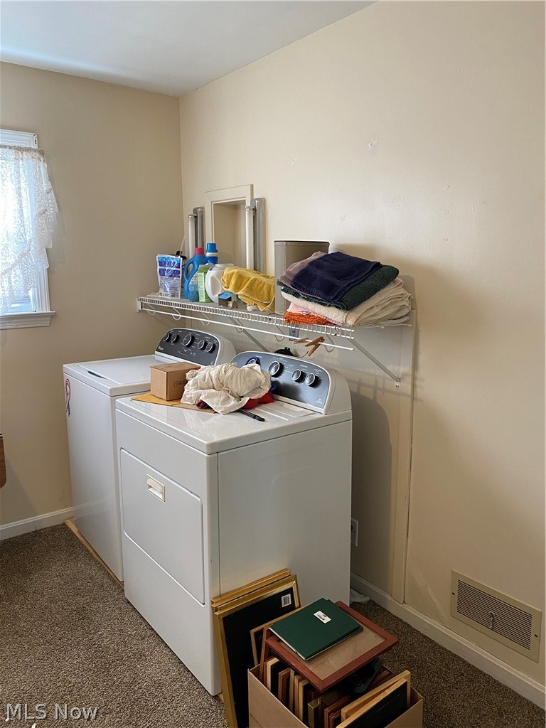 7706 Sanborn Road Ashtabula, OH 44004 - Photo 17 of 35 Main floor laundry room 12 x 11 (could be 4th bedroom) Has a walk in closet as well. Washer and dryer stay.