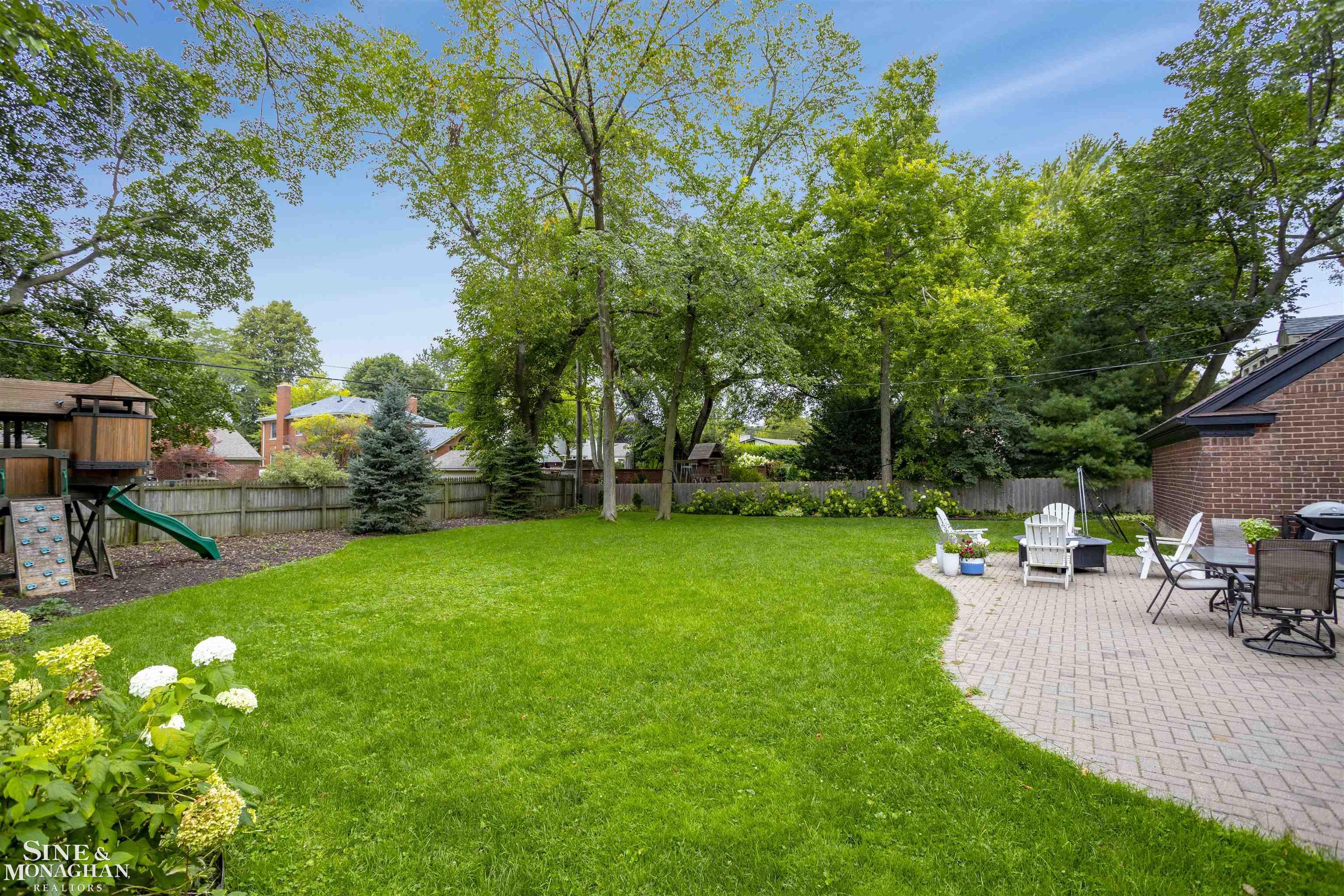 953 Trombley Road Grosse Pointe Park, MI 48230 - Photo 40 of 52