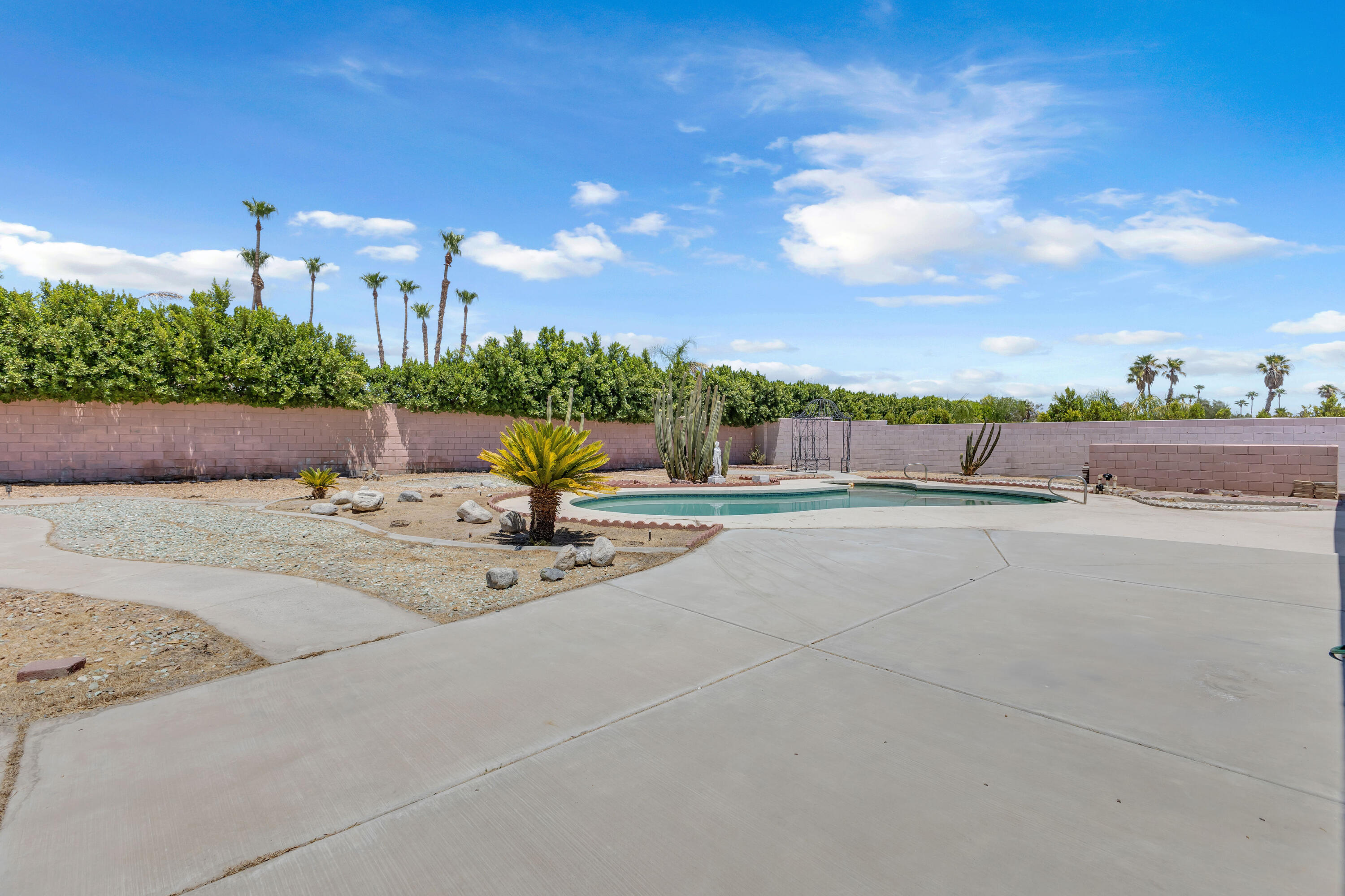 1880 Sharon Road Palm Springs, CA 92262 - Photo 33 of 38 IMG_9167