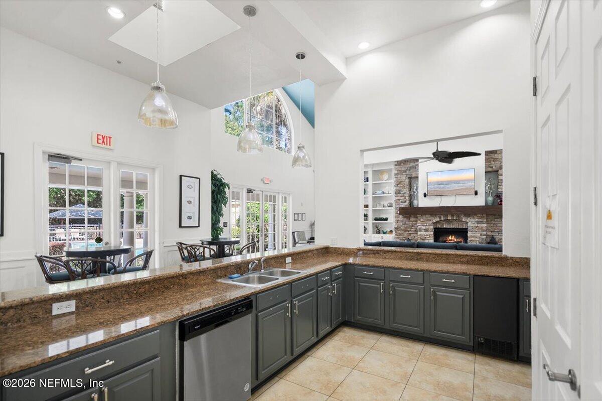 8550 Touchton Road, Unit 811 Jacksonville, FL 32216 - Photo 40 of 58 42-DSC09739